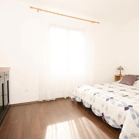 Rose Guest house