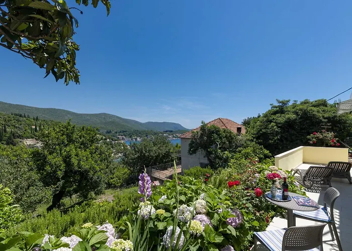 Rose Gostinjska kuća 2*